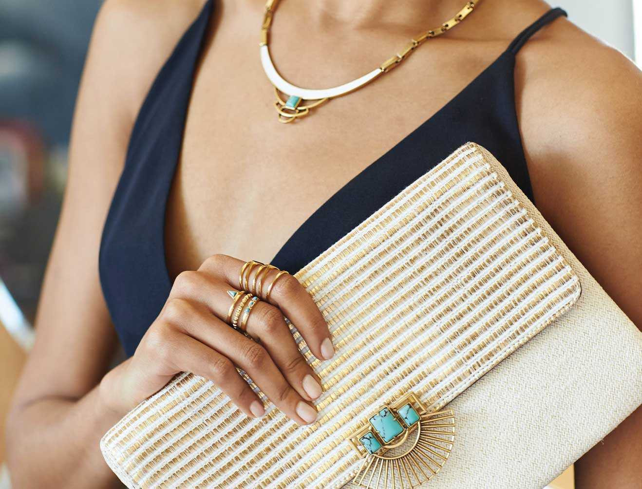 10 Gorgeous Trendy And Affordable Jewelry Brands And Shops Jessoshii