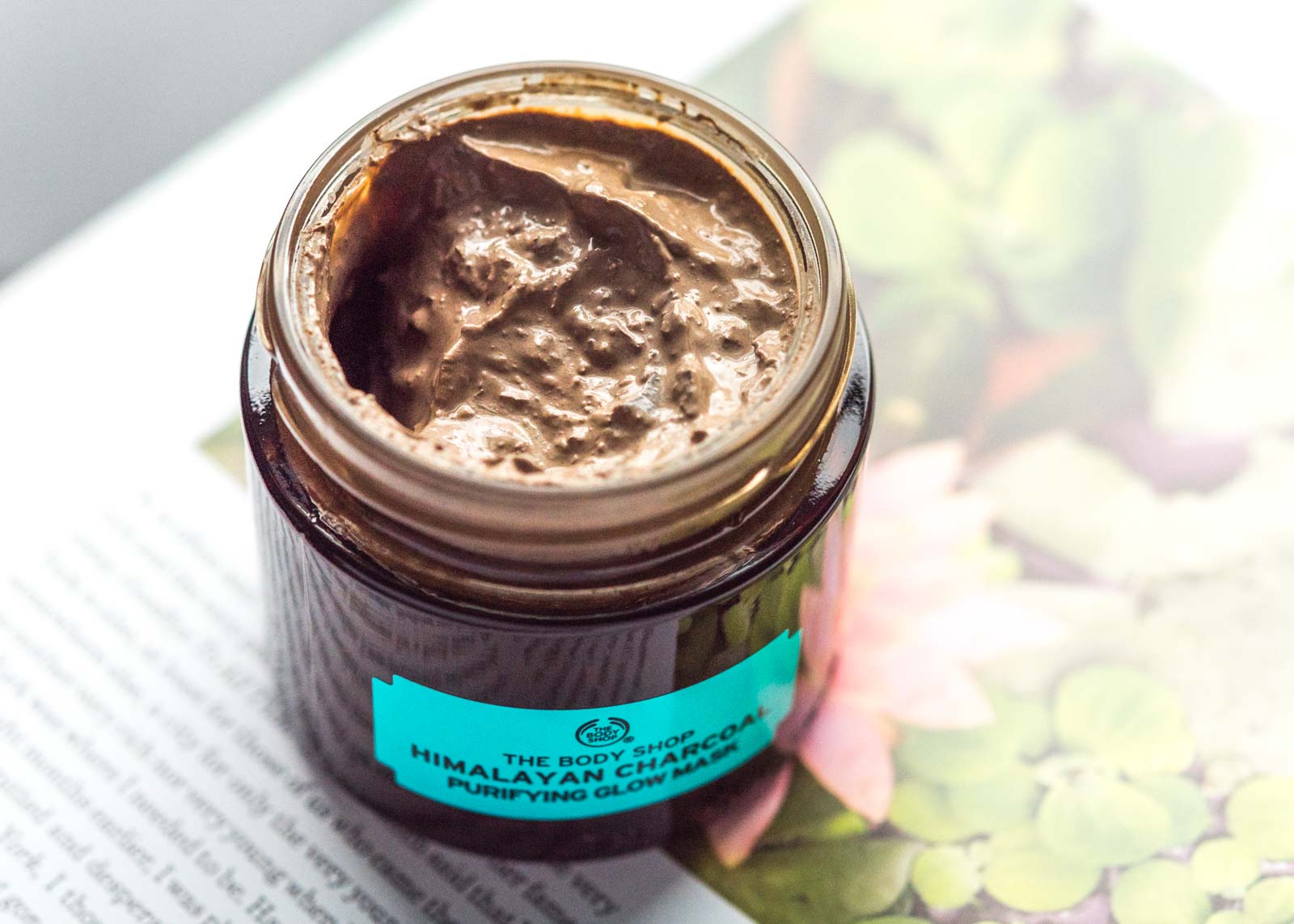 review the body shop himalayan charcoal face wash