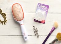 goody clean radiance paddle brush and slideproof silicone ponytail holders