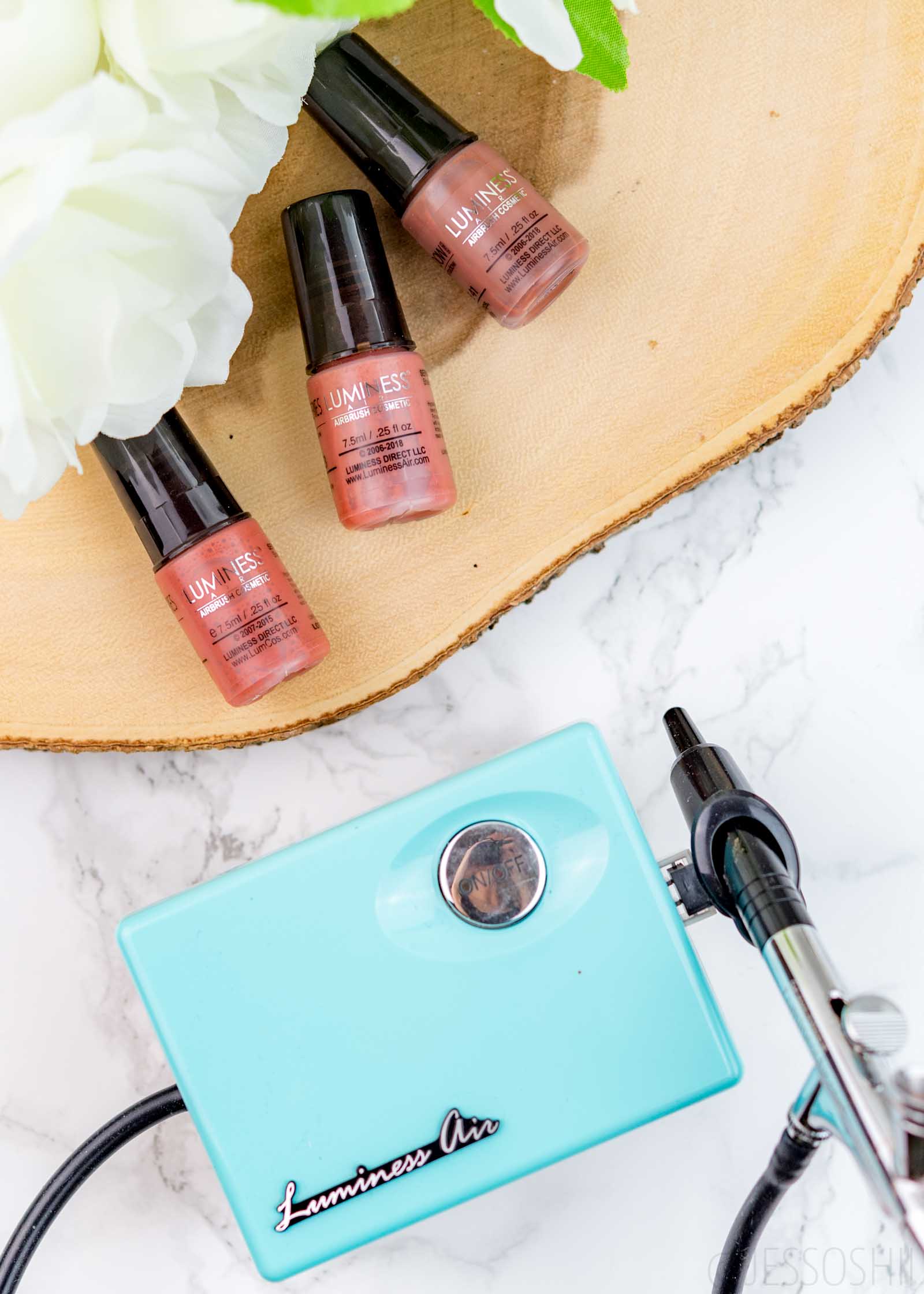 How to Apply Airbrush Eyeshadow using Luminess Air Airbrush System