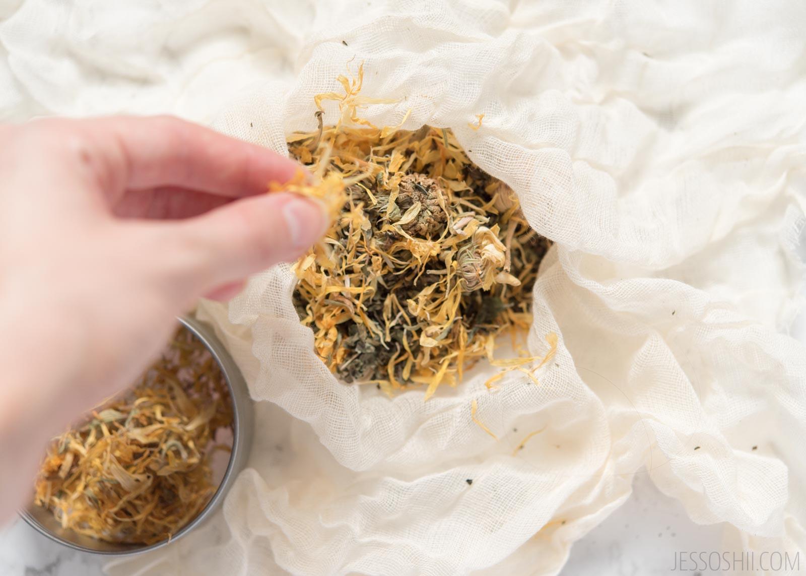 DIY Relaxing Herbal Bath Tea Bags Jessoshii