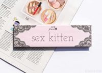 100 percent pure sex kitten palette review, swatches